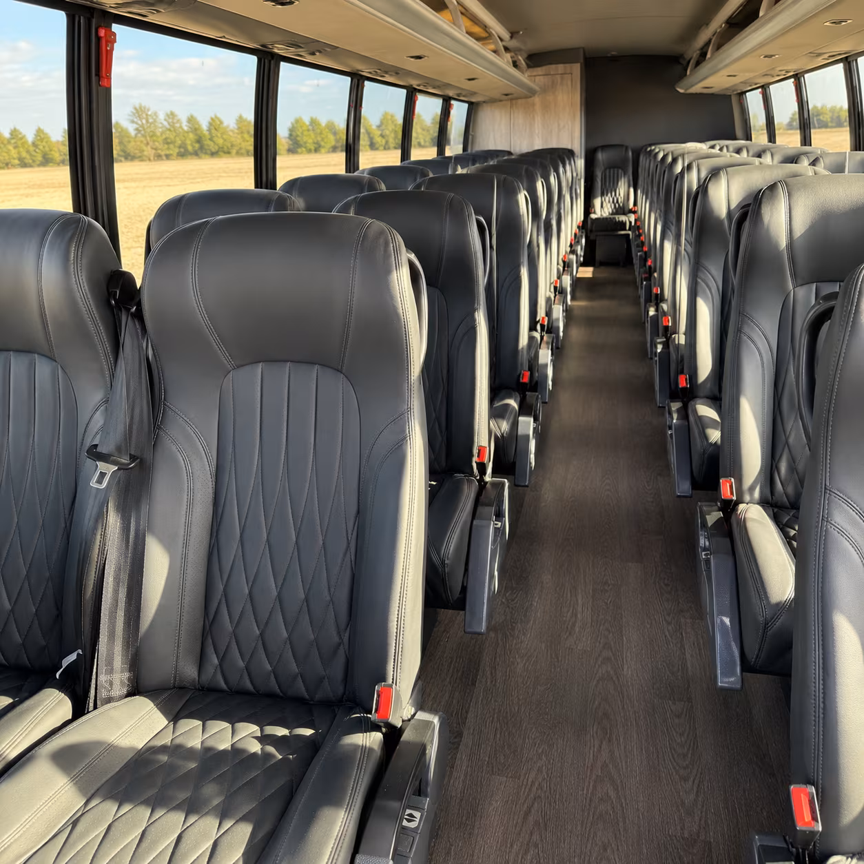 can i book a one way a round trip or a multi day package for a bus rental in staten island
