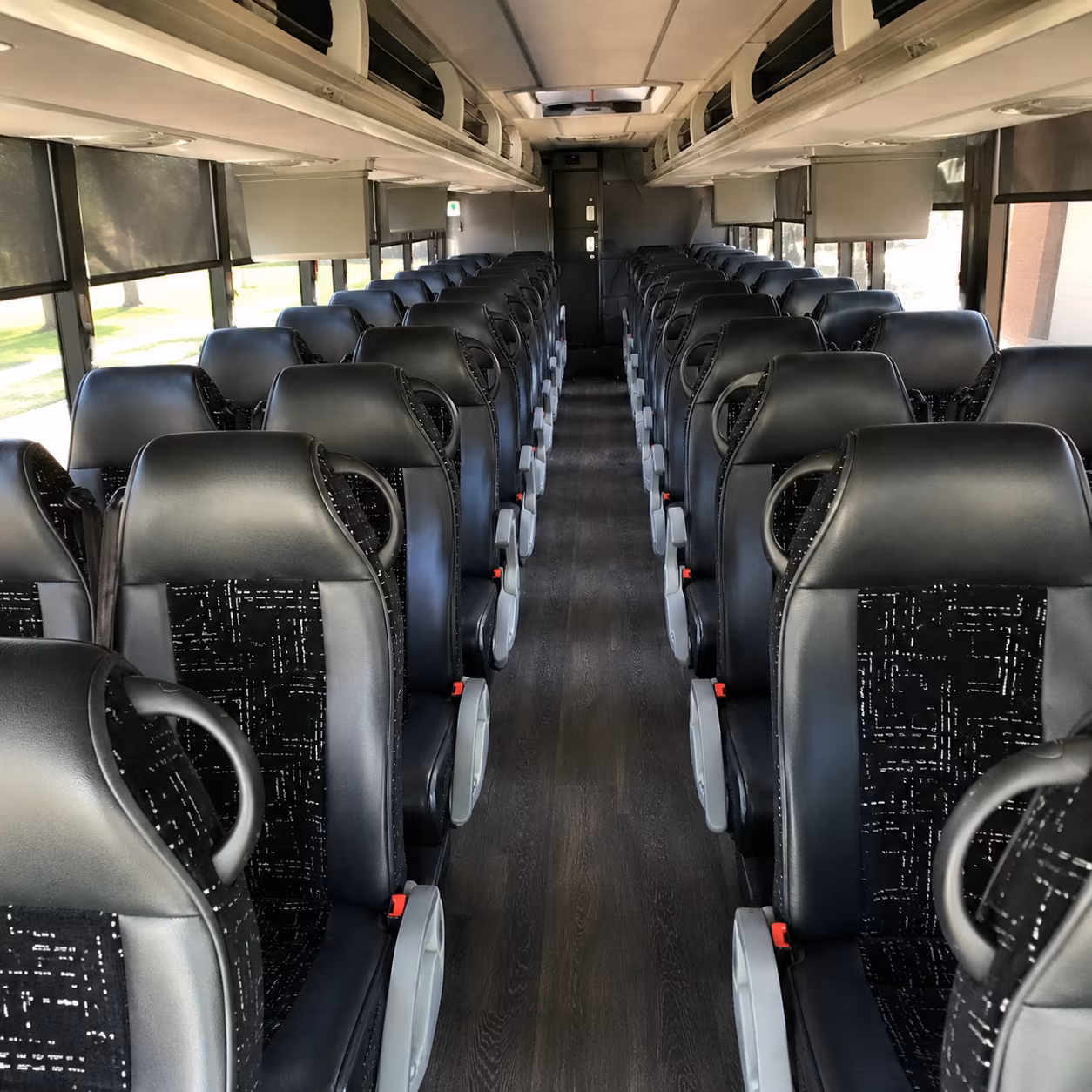 charter buses to yankees and mets games from staten island