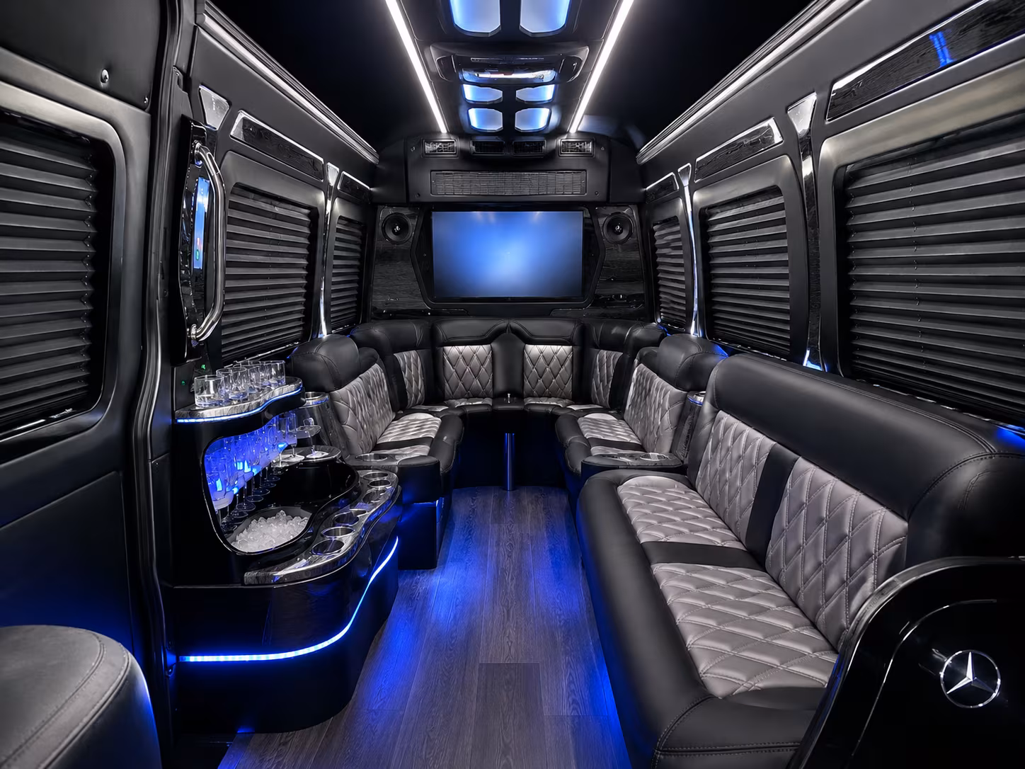 convention and trade show shuttle buses from staten island to manhattan