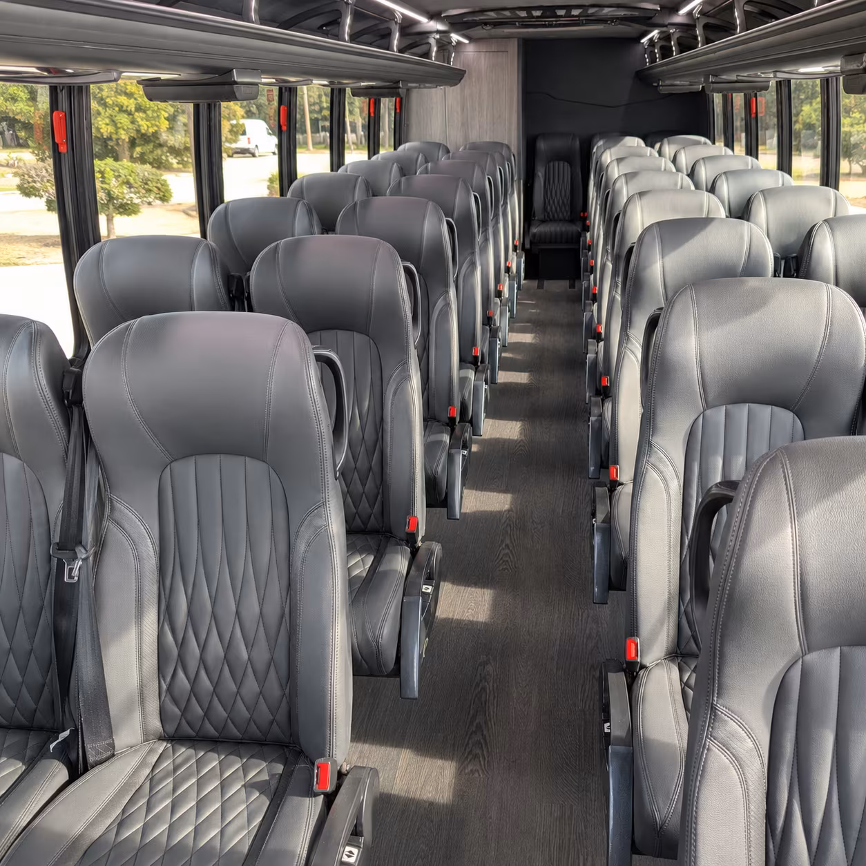 does the day of the week or the date change what a bus costs in staten island