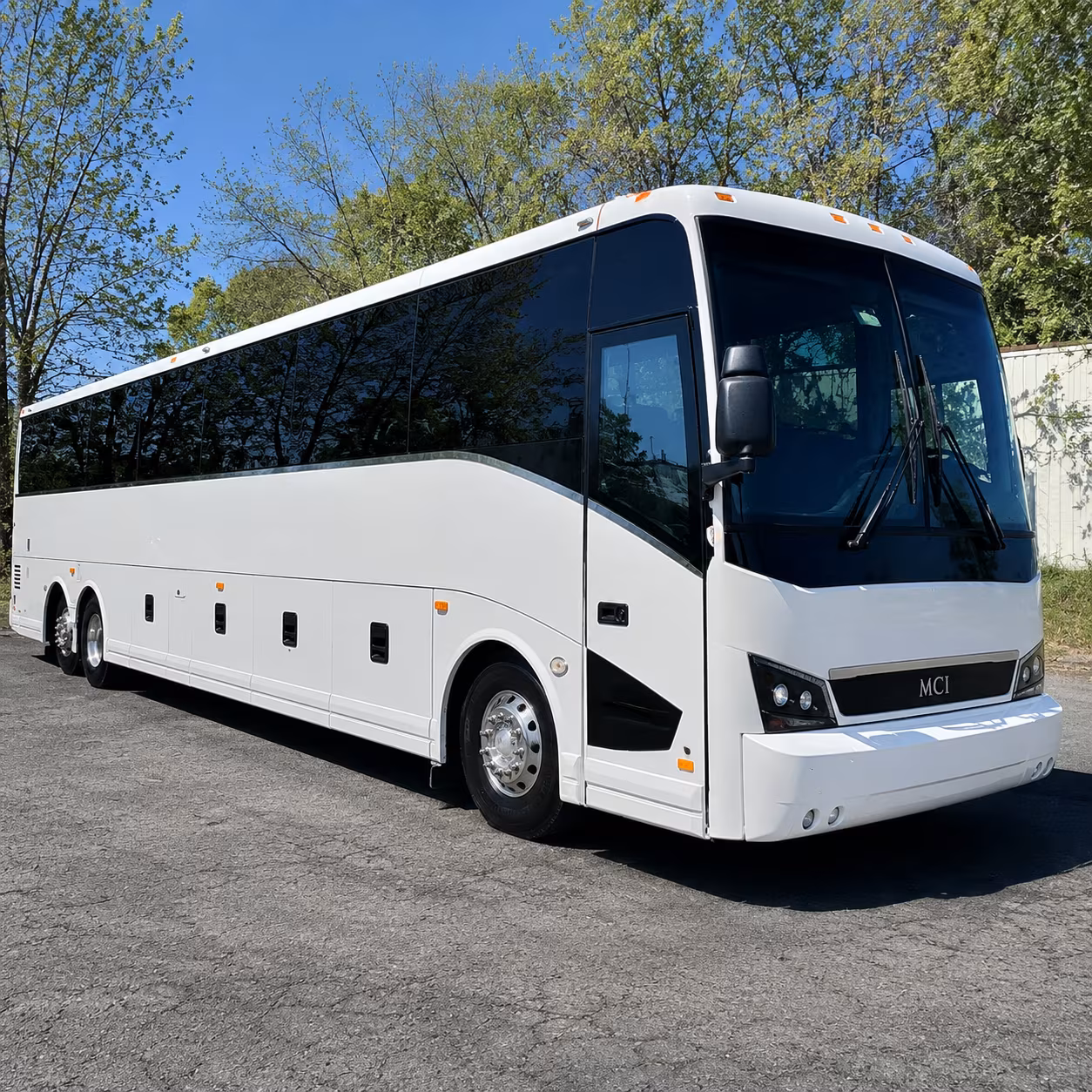 employee shuttle buses for staten island warehouse and distribution groups