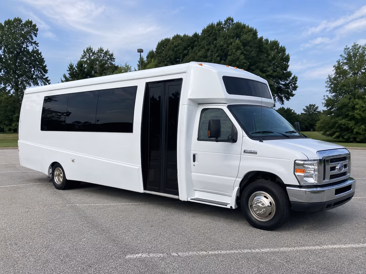 staten island 18 passenger party bus
